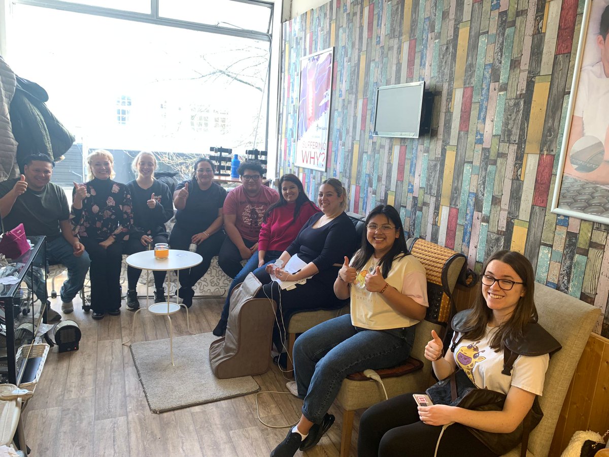 LayustienGales's tweet photo. Participants in the Literacy Project for Spanish Speakers enjoying our wellness sessions, friendly faces, smiles, strawberies, grapes... y mucha conversación! 🇪🇸 🏴󠁧󠁢󠁷󠁬󠁳󠁿🇭🇳 https://t.co/XlPetwBIZq