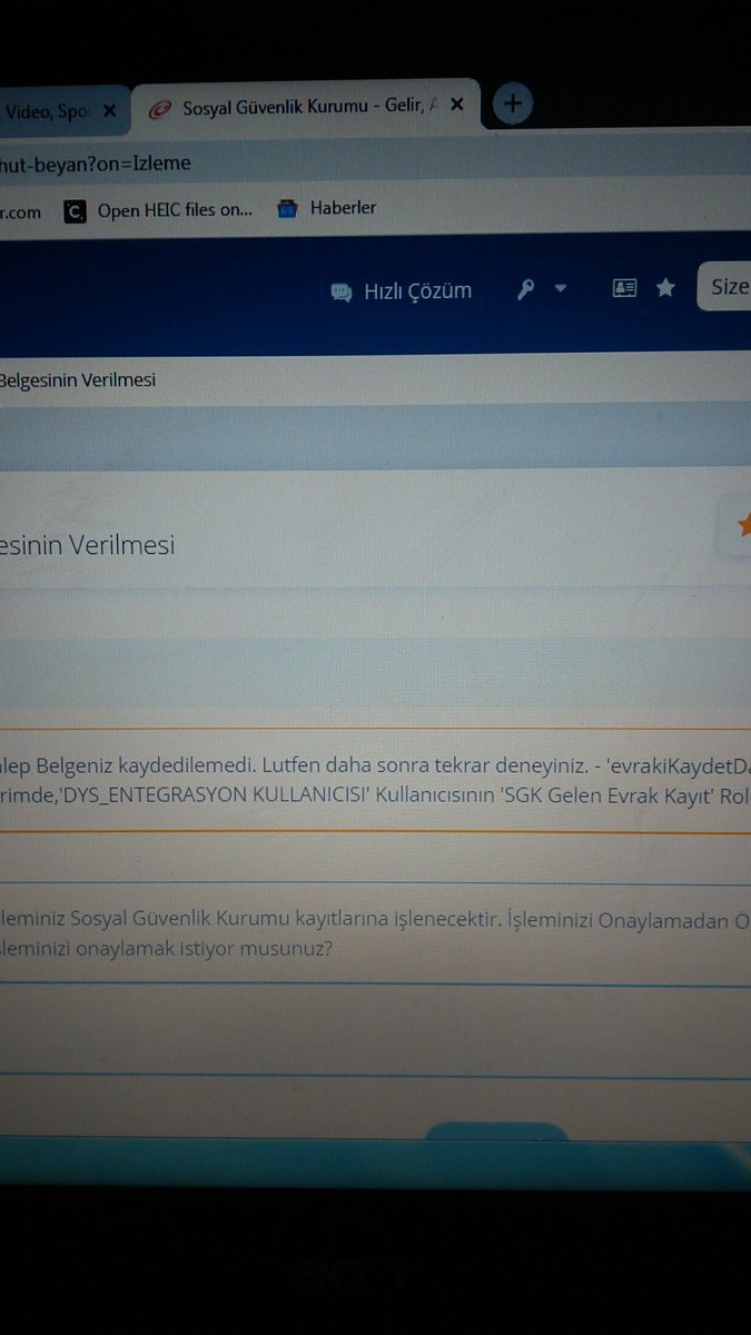 E.devletten başvurun diyorlar ama e devlet sistemi çökmüş <a href="/sgksosyalmedya/">SGK</a> <a href="/Sgk_izmir/">İzmir Sosyal Güvenlik İl Müdürlüğü</a>