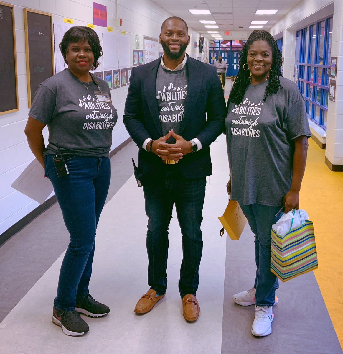 ADNspire's tweet photo. Phenomenal program this morning at @CampbellES_FCS! Huge shout out to #MLane #Martin and the many people who assisted with the success of this event. Also, our Cougars for a job well done! Ability outweight disability! @FCS_SEC @TracyMcdonaldt2 https://t.co/61JIi8FCLh
