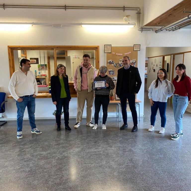 Agbar és ara Veolia tweet media