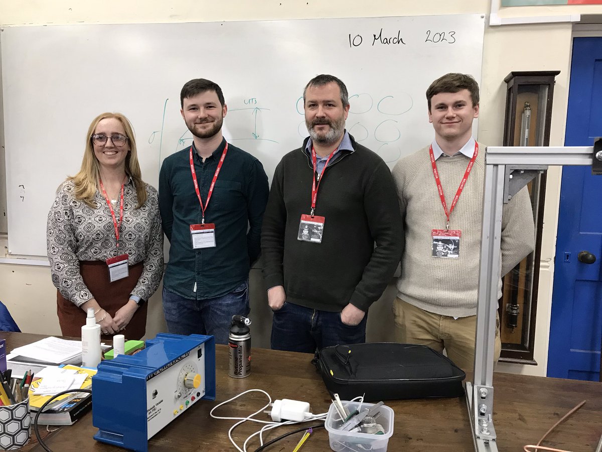suemoreton1's tweet image. Dave and colleagues from @SwanseaUni stayed all day and not only spoke about #materialsengineering but carried out experiments with 6thform students #NCW2023 @DColvile @DHSBoys @SharonDavidson1 @ShaunManleyPE