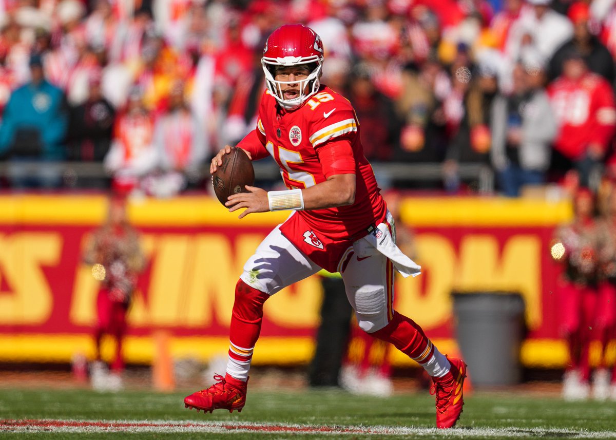 Pro Football Reference tweet media