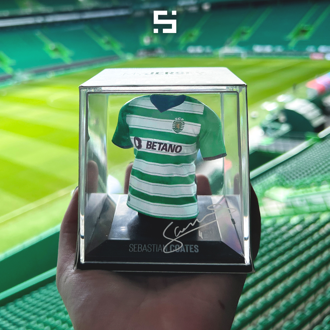 You can actually have 𝗦𝗲𝗯𝗮𝘀𝘁𝗶𝗮𝗻 𝗖𝗼𝗮𝘁𝗲𝘀 in the palm of your hand 😏💚

Pre-order now 👉🏼 besplink.com/products/myjer…

#collectibles #splink #futebol #sporting #sportingcp #sportingclubedeportugal