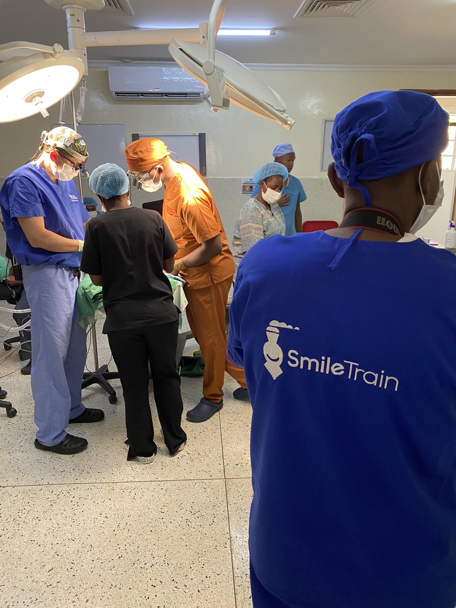Grateful for this week in Kenya operating and teaching cleft lip and palate surgery to Nairobi Plastic Surgery Residents! I love coming to Kijabe and spending time at @CUREIntl hospital #cleftlip #cleftpalate #pediatricENT