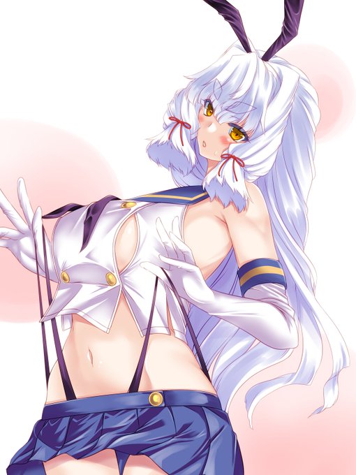 Д◎) お題叢雲「薄着でこの服って…あんた、島風に撃沈されてきなさい」
> 暖かくなってきたので、薄着の叢雲さん #odaibako_hakkai8 https://t.co/QMaEEryBy9 