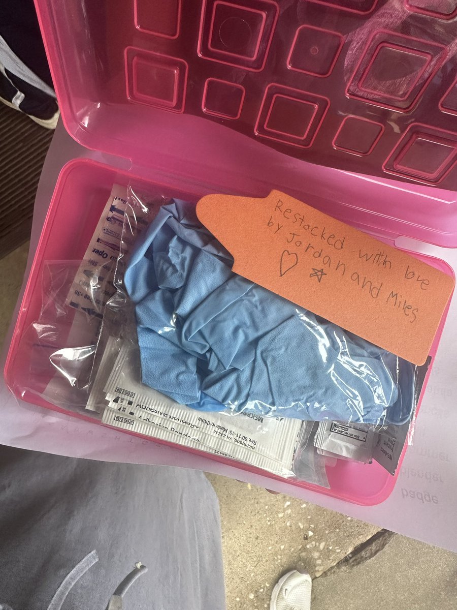 Exploring health careers lead our 1st graders at <a href="/RES_RSSS/">Rockwell Elem NC</a> to serve our own Rocket classrooms! We restocked 32 first aid kits in our school &amp; even left sweet notes on top!💜🚀 {Their idea. I just made it happen for them.}<a href="/JenniferWarden5/">Jennifer Warden</a> <a href="/GretaComptonRES/">Greta Compton</a>