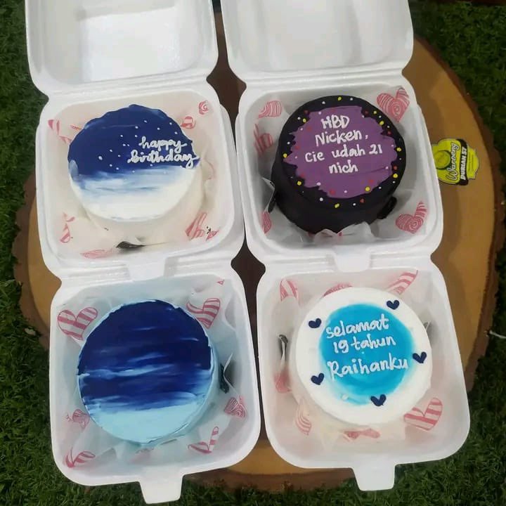 annoyinghums's tweet photo. yang lagi nyari bento cake daerah cikarang boleh bgt dm atau cek ig kita yaa☺️🙇🏼‍♀️ #zonauang https://t.co/9HIgkS2gkf