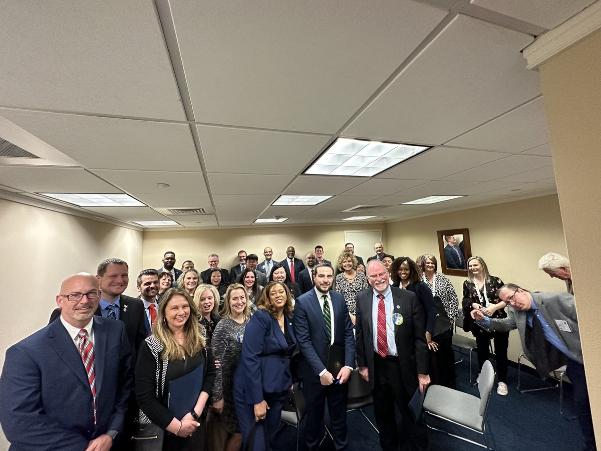 ASIAOHIO's tweet image. Thank you to all the health center advocates, @NACHC, @Ohiochc, and Congress members &amp;amp; staff for making Hill Day possible! #ValueCHCs