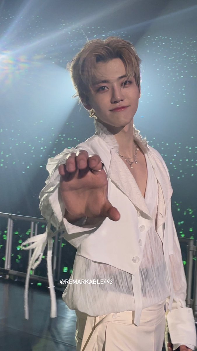 | To the world ✨feat.ได้ทำหัวใจกับแจมิน²| tweet media