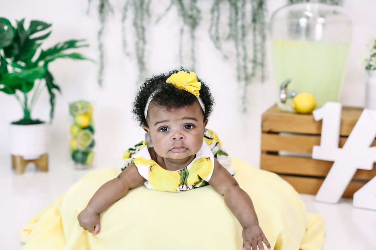 Forever_kalli's tweet photo. “When life gives you Lemons… Wear them🍋💛” #KohanaChennai #Halfwaytoone #Missleo https://t.co/HJI6eFMK1s