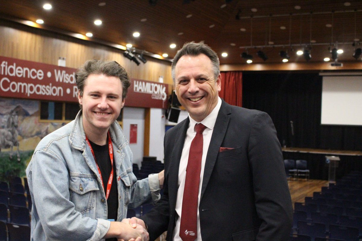 HC_Scotland's tweet photo. Callum Beattie very kindly returned to Hamilton College on Thursday to meet with our #HamiltonS3 learners and share stories with them about his journey as a musician. Thank you again for your time Callum! We wish you all the best with the new album! #HamiltonKnowledge https://t.co/FZIVSrICw1