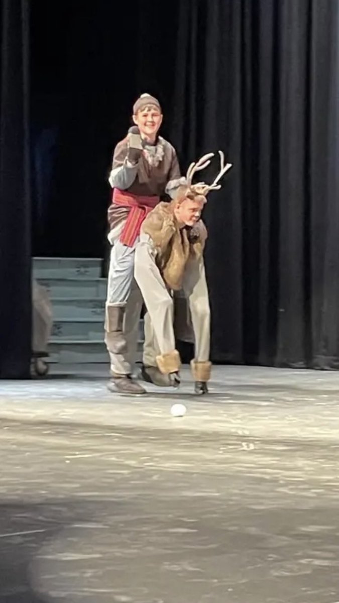 Signing off for Spring Break!  Enjoy your rest time with family ☀️