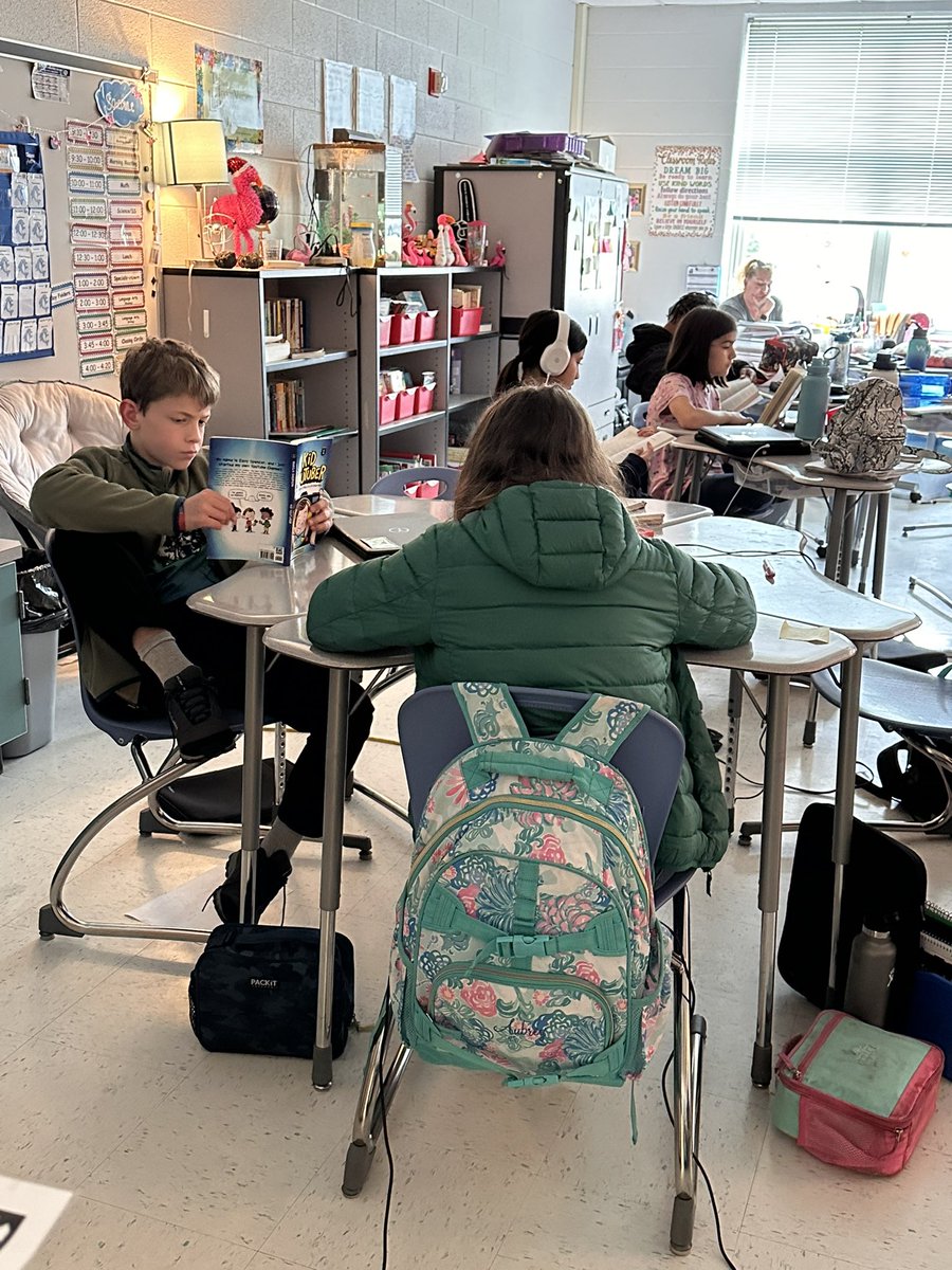 FtBelvoirES (@ftbelvoires) on Twitter photo Operation D.E.A.R is underway as Read Across America week culminates at Upper! We are wearing camo and are prepared to “Drop Everything and Read” on a moment’s notice! <a href="/fcpsnews/">Fairfax Schools 🌟</a> <a href="/FCPSR3/">FCPS Region 3</a> Operation D.E.A.R is underway as Read Across America week culminates at Upper! We are wearing camo and are prepared to “Drop Everything and Read” on a moment’s notice! <a href="/fcpsnews/">Fairfax Schools 🌟</a> <a href="/FCPSR3/">FCPS Region 3</a>