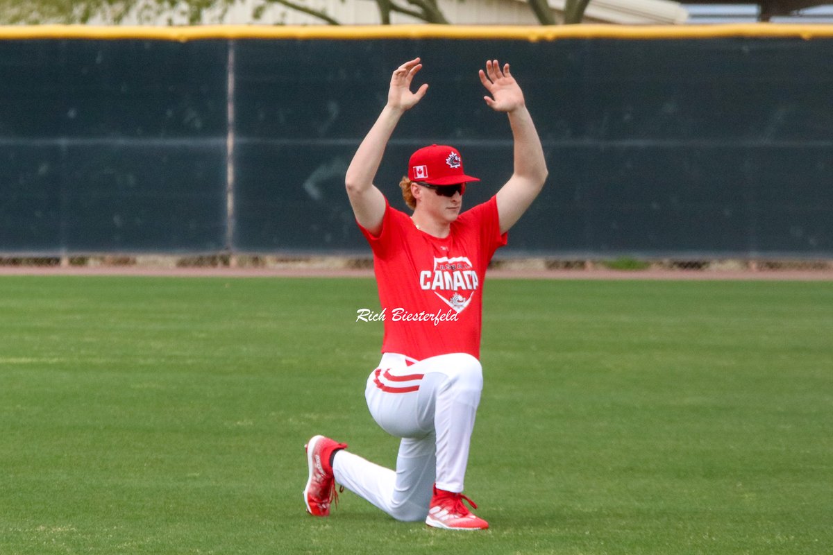 biest22's tweet photo. Great seeing @Cubs prospect @owen_caissie working out and playing for Team Canada in the WBC! Looks like it will be a great experience for him! #Cubs #CubsProspect #worldbaseballclassic https://t.co/4ppmebAmPI