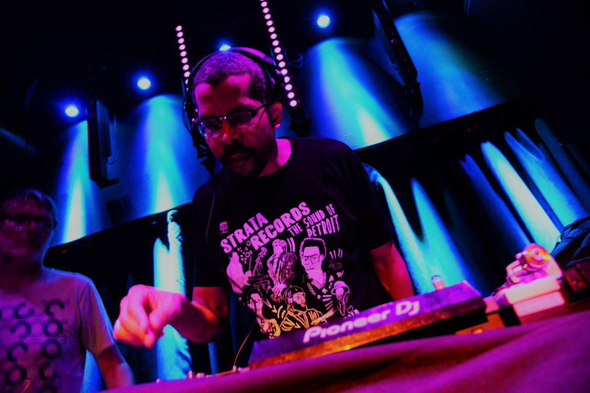 djamir70's tweet photo. Quick reminder, I’ll be back in London from April 7-12, and I’ll be @GrowHackney serving up 4 hours of grooves and vibes!
Hope to see all my London friends there!
#djamir #growhackney #london https://t.co/qXA6tdm532