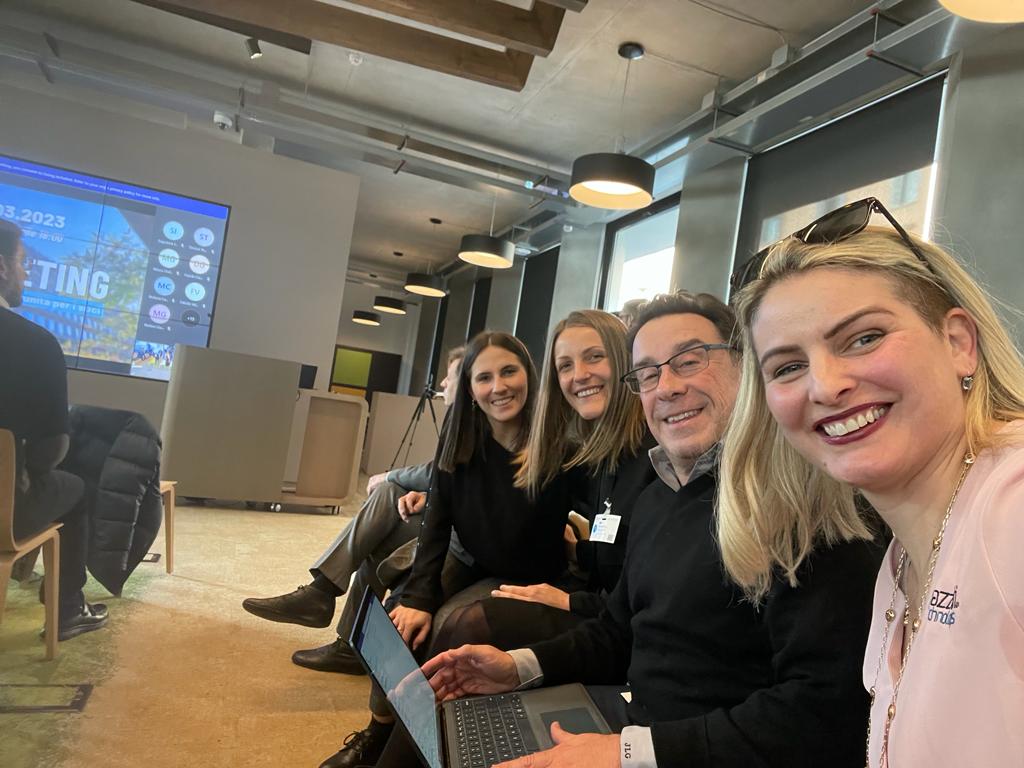 #QueueEMEA team suiting up for their presentation to the #MicrosoftPartnerNetwork at the @IamcpItalia in Milan!

In frame- @goldstein_jeff, Managing Director, @QueueAssoc_UK and #NadegeKonyn, Chief Revenue Officer, @emazzanti!

#microsoft #mspartner #italy #eMazzantiTechnologies