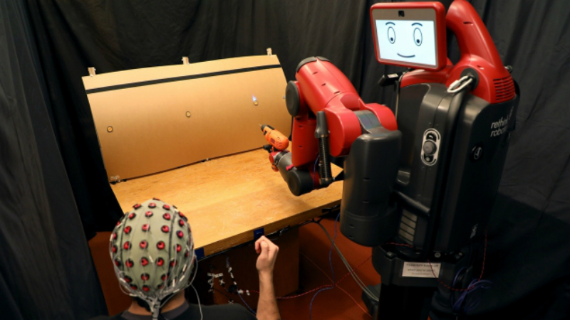 berrydoro's tweet photo. MIT Develops #technology to Control Robots With Brainwaves and.... #android #technologyfact https://t.co/BHTZ81Ptch https://t.co/NCyptY9SX2
