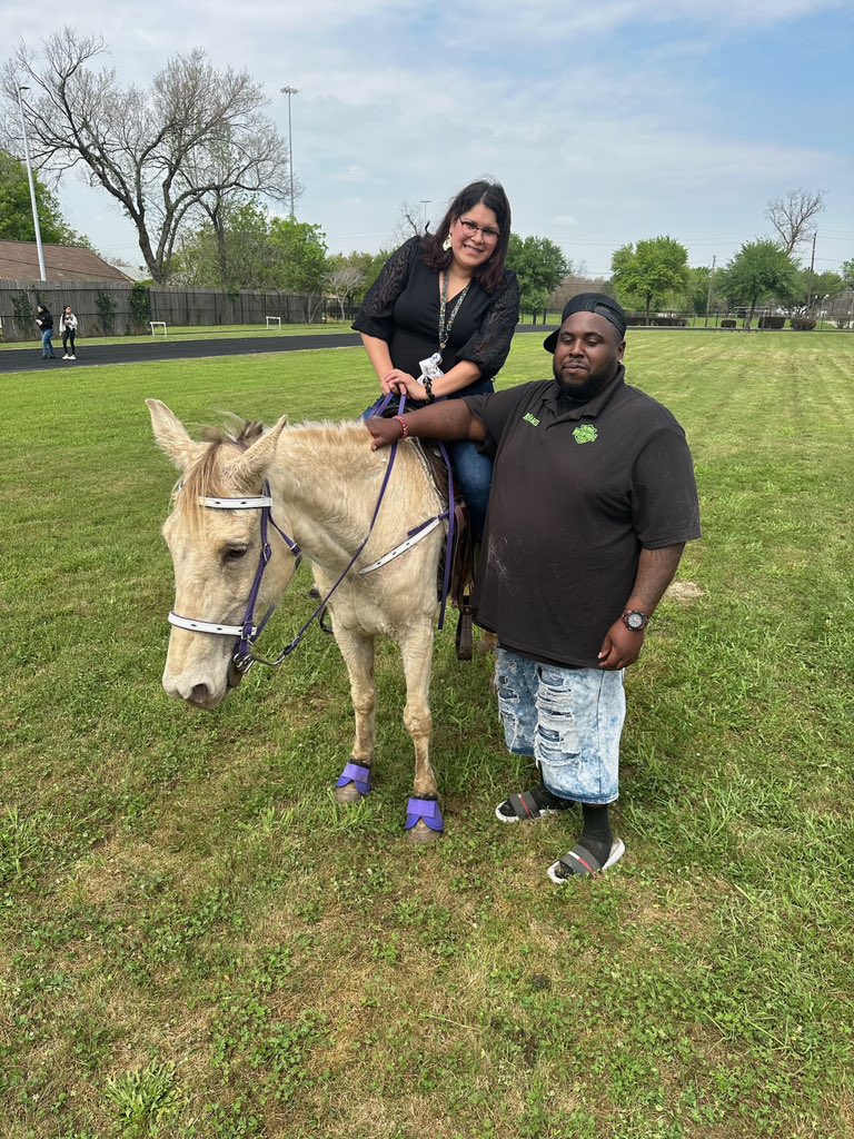 HISDHEO's tweet photo. Thank you @WeLoveWheatley for inviting Students Assistance to to their Western Festival ‘23. Students and staff had a great time https://t.co/vINMiL6G7h