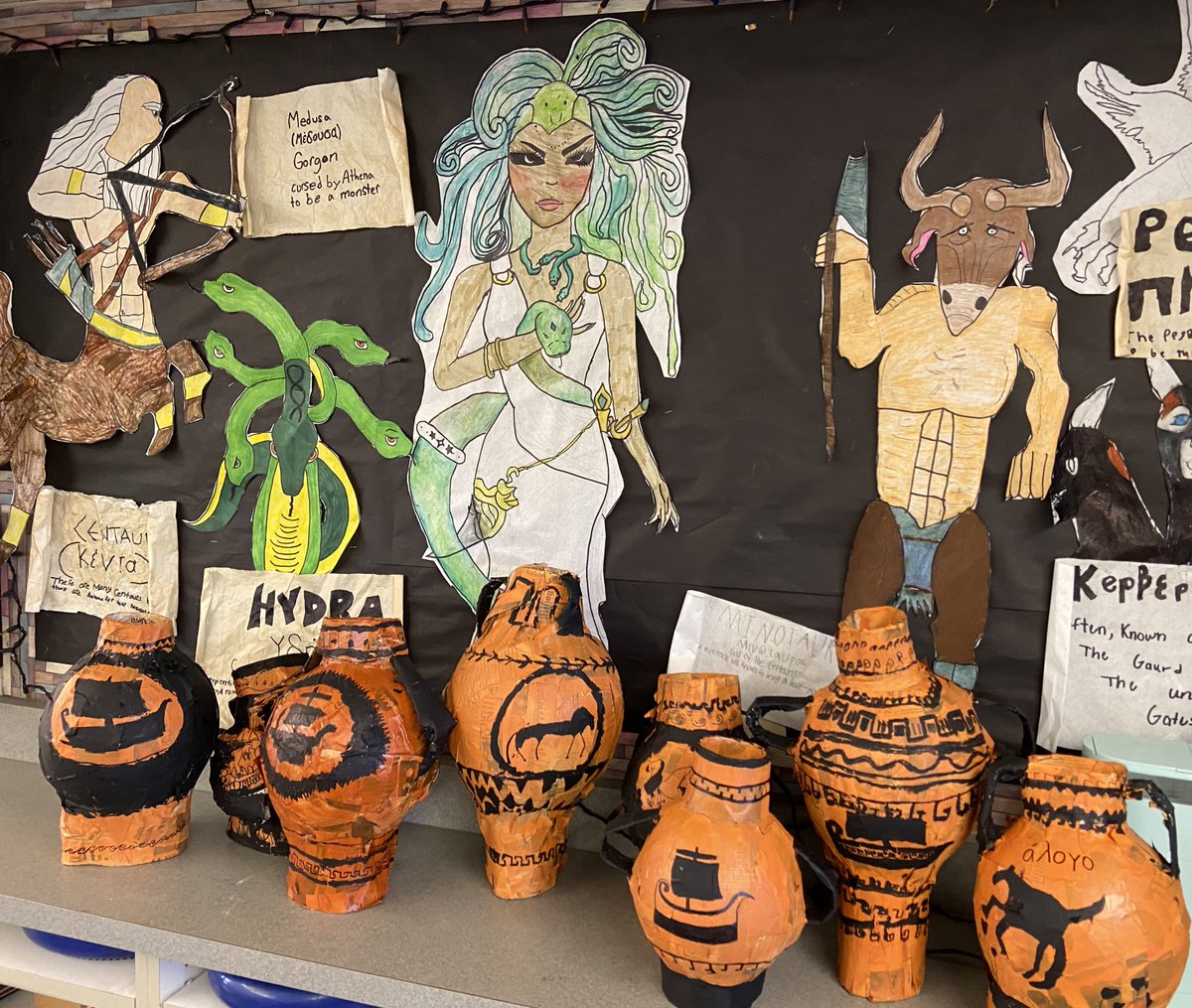 LEroomI3's tweet photo. Studying Ancient Greece in the 6th grade🏺🏛️💗 #joyfullearning #collaboration @ncs_le https://t.co/15chN2pYfZ