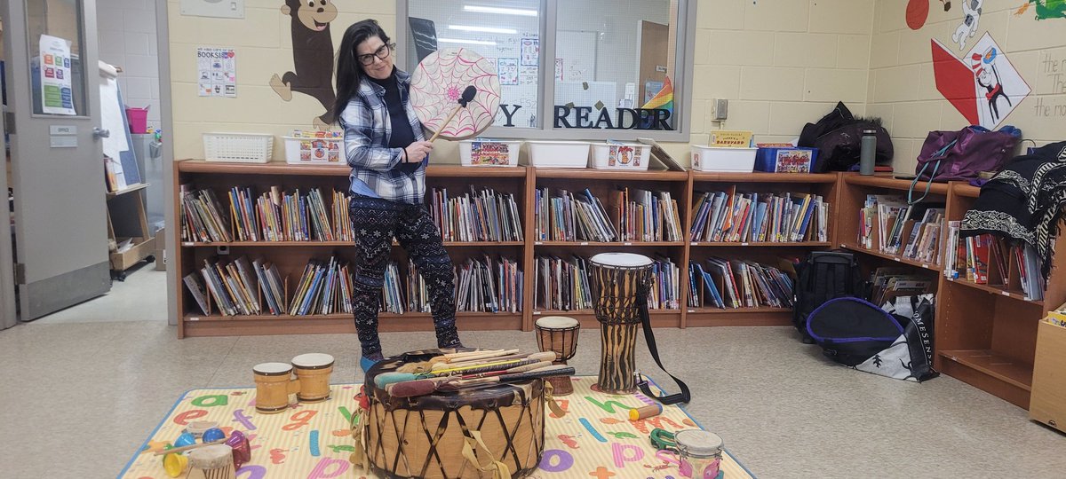 Mrs. Weaver tweet media