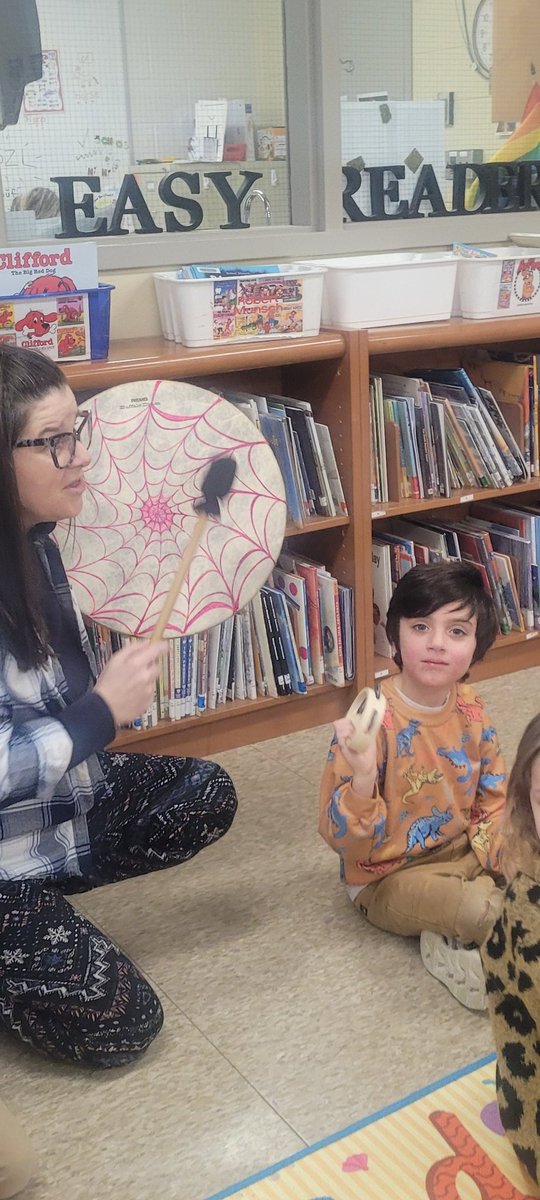 Mrs. Weaver tweet media