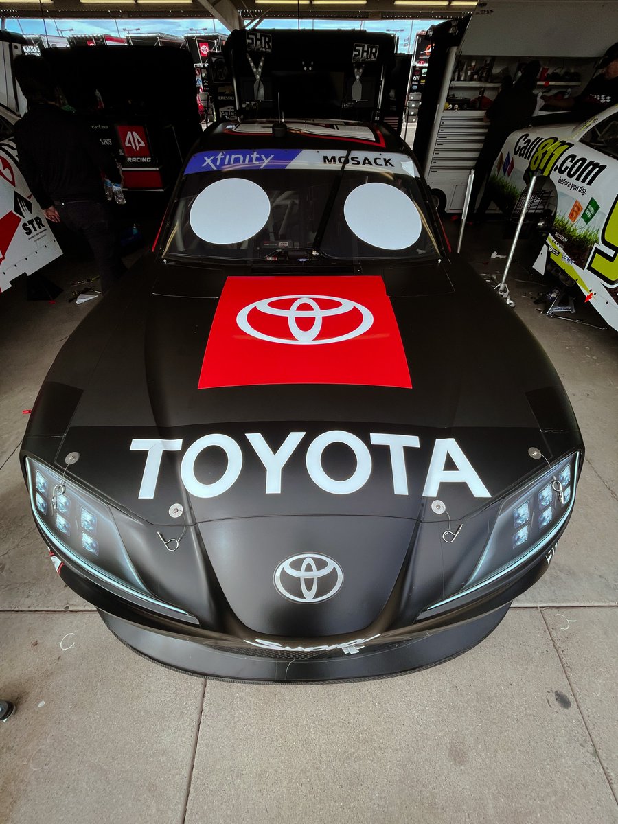SamHuntRacing's tweet photo. The #SHR24 and #Engine26 are ready for tech inspection at @phoenixraceway!
No on-track activity for us, but we’ll hit the track at 10:35am MST tomorrow morning for practice.
#TeamToyota | #UnitedRentals200 | #FireDeptCoffee https://t.co/ULqigsBb5x