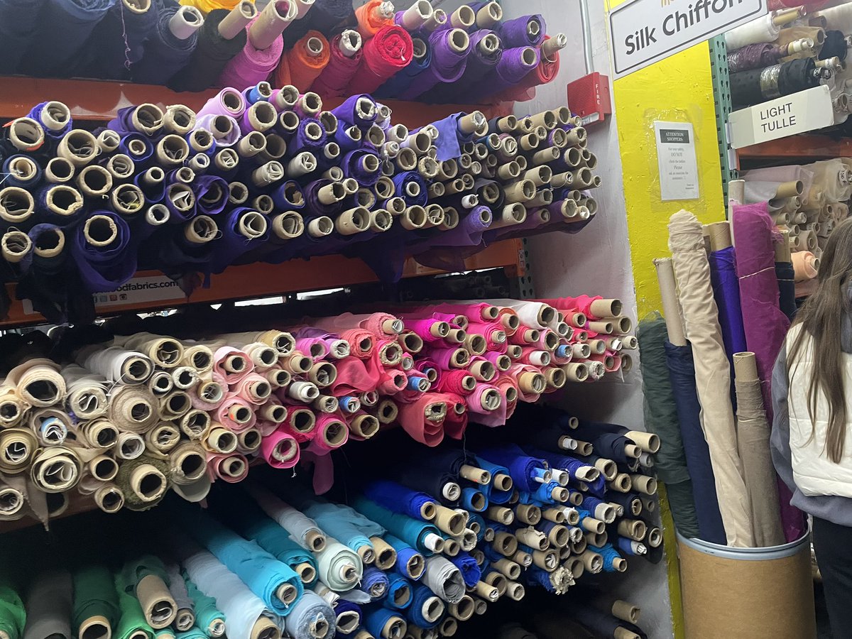 Fashionpob1's tweet photo. Amazing day @Mood_Fabrics with JFK Fashion class learning about fabrics. @POBJFK @POBSchools @JMurrayPOB @BWileyPOB @DrMSterg https://t.co/KHeUFR6GSG