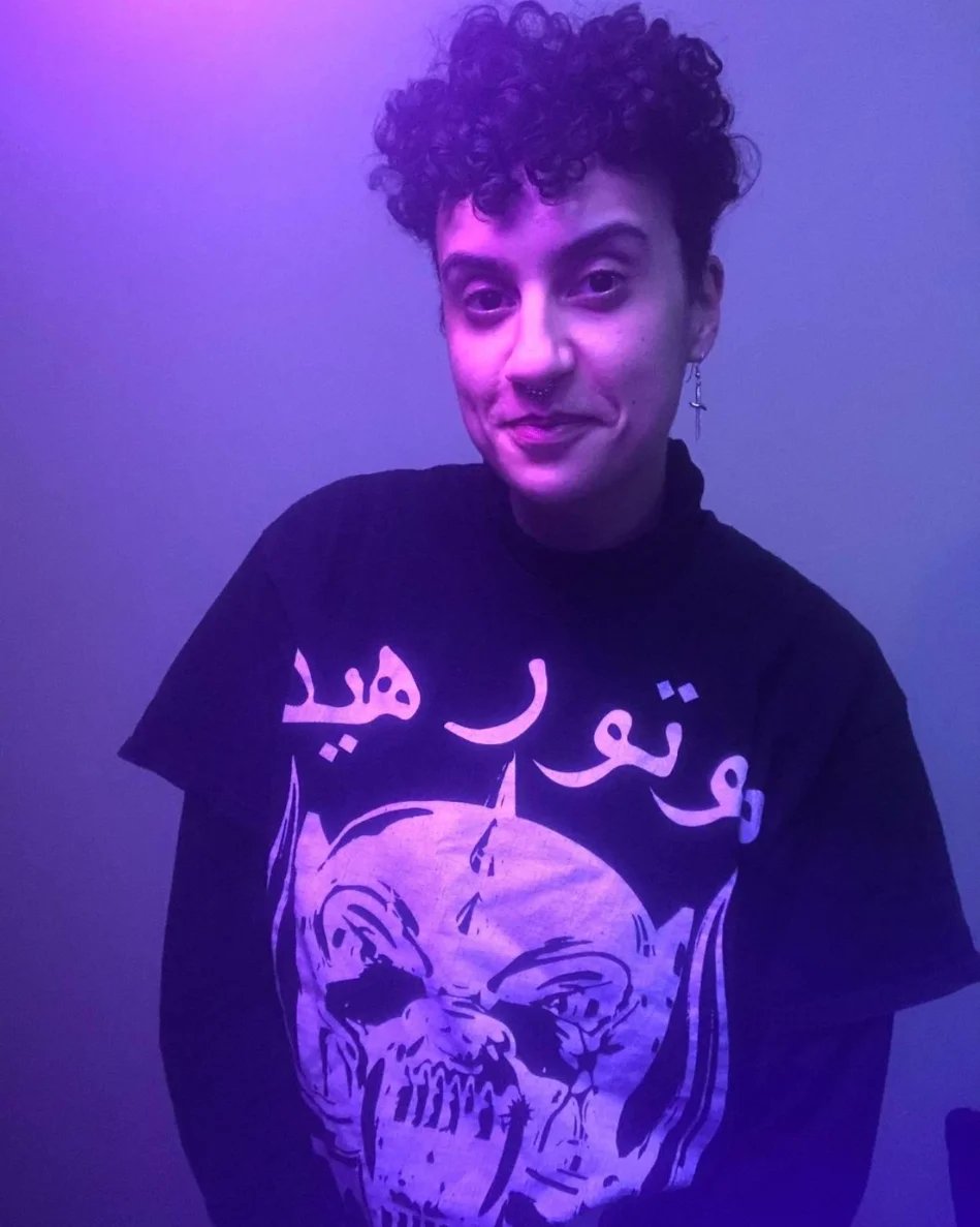 thequeerarabs's tweet photo. Ep. 202 is here! In this episode, we caught up with Rana Fayez (@_tagine), an Arab, non-binary, arts producer, musician/sound artist, DJ, archivist, and founder of @YallaPunk.
#queerarabs #queerarab #queerswana #swanaartist #yallapunk #arabartist #arabdj #mentalhealth #podcast https://t.co/gSJUzRml8C
