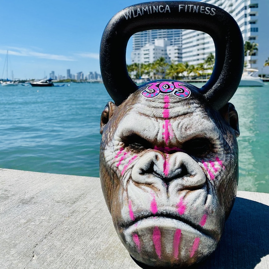 Onnit's tweet photo. Miami 🏝 inspired Gorilla Primal Bell!
🎨 @wlamincafitness

Use #OnnitArt for a chance to be featured in our Instagram feed 🖼
-⁠
#onnit #getonnit #allyou #fitness #workout #primal #primalbells https://t.co/ziAegenR2u