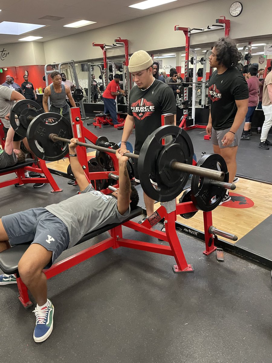 LAPierceRecruiting tweet media