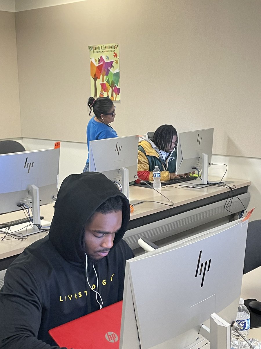 LAPierceRecruiting tweet media