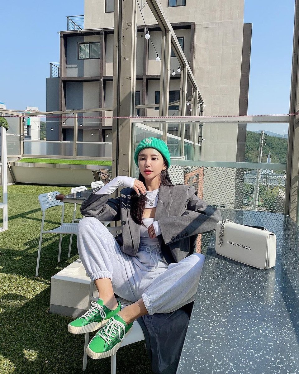 You should move forward, only then you will see a more beautiful scenery