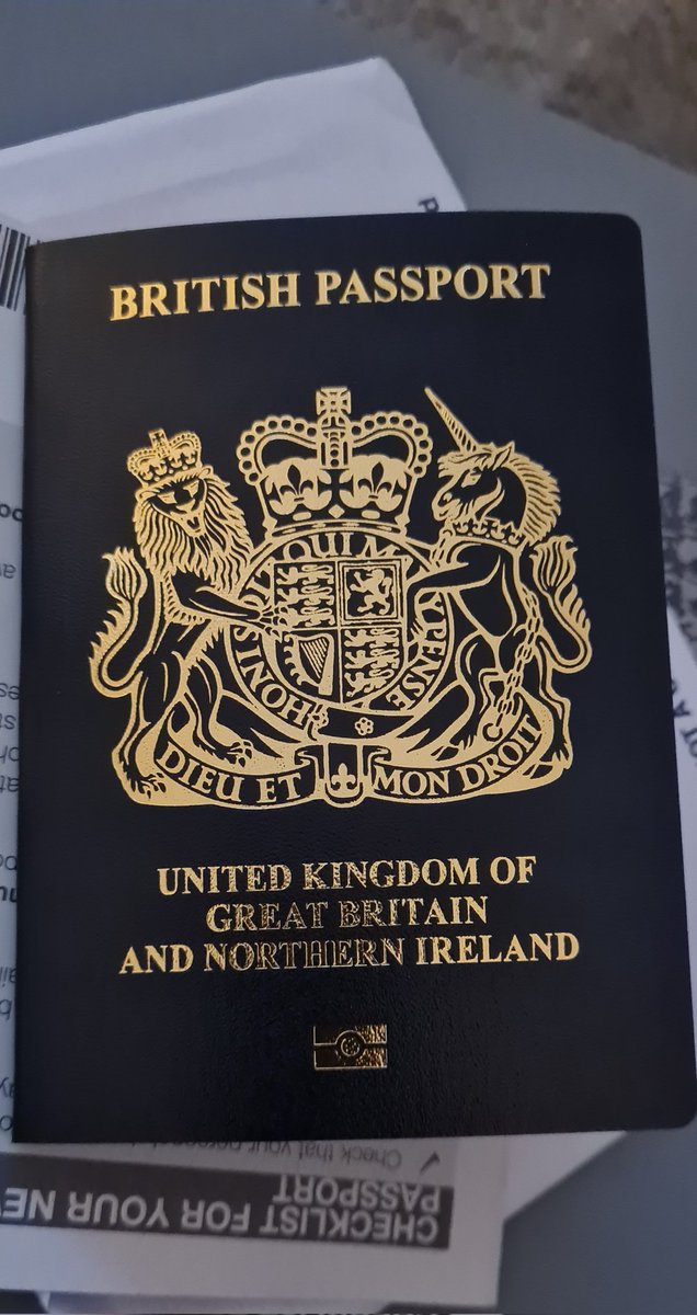 nicnakr's tweet image. Have to say, what a fantastic service from @HM_Passport application filled out last Friday night and delivered this afternoon, absolutely amazing service! Less than one week! Super speedy, thank you! #passport #renewal #amazingcustomerservice