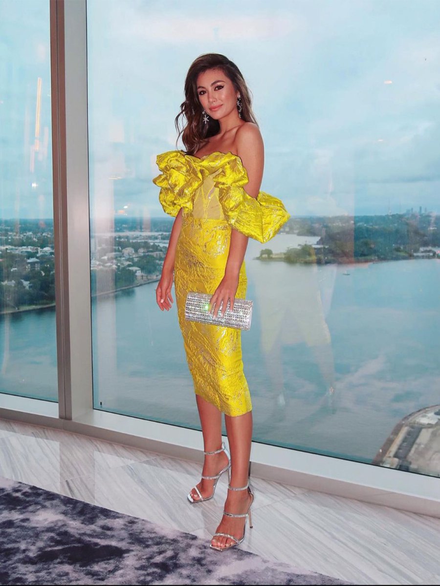 easybuybest's tweet photo. Like and Share if you want this DEIVE TEGER 2022 New Women's Sexy V-Neck Short Sleeve Backless Midi Split Jacquard Dress Elegant Party Club Dresses

$76.00

Fast US Shipping 🇺🇸🗽

 #easybuybest #shopnow

Tag a friend who would love this!

Buy one here ——> https://t.co/iptJZOEixh https://t.co/fczqEzZ75f
