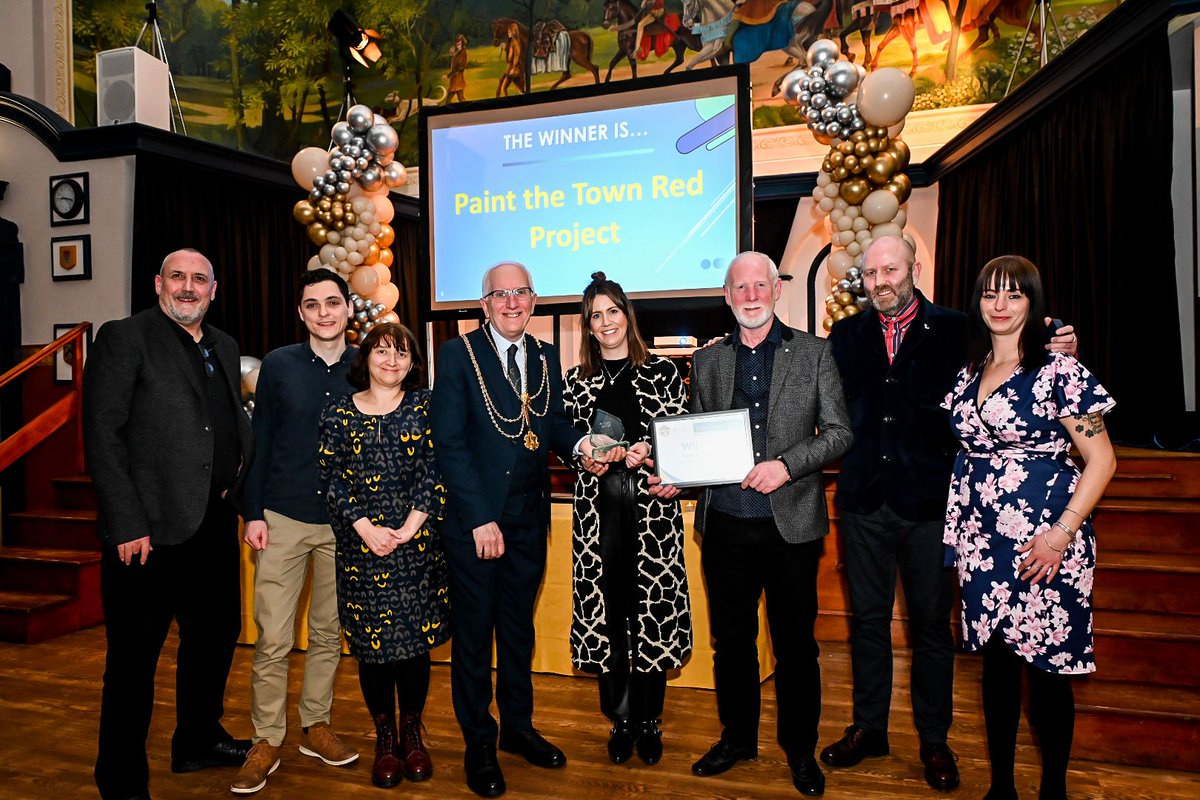 It’s the last award of the evening. So many amazing stories in the Mayor’s Community Impact Award

Who’s the winner? It’s @pttp_grimsby👏

All the best to the runners up Nurture Nature Forest School CIC and Helping Hands Grimsby.

#CivicAwardsNEL <a href="/HMTStHughs/">St Hugh's Hospital</a>