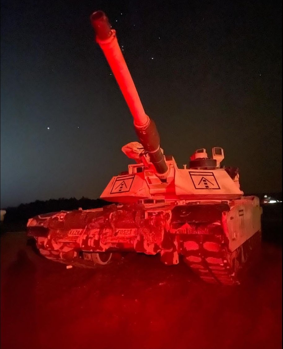 ChapterUscaa's tweet photo. #GoArmor!πΊπΈ
πΈ: LT Katie Rogaczweski
#TopTank https://t.co/GAHAbS5j4M