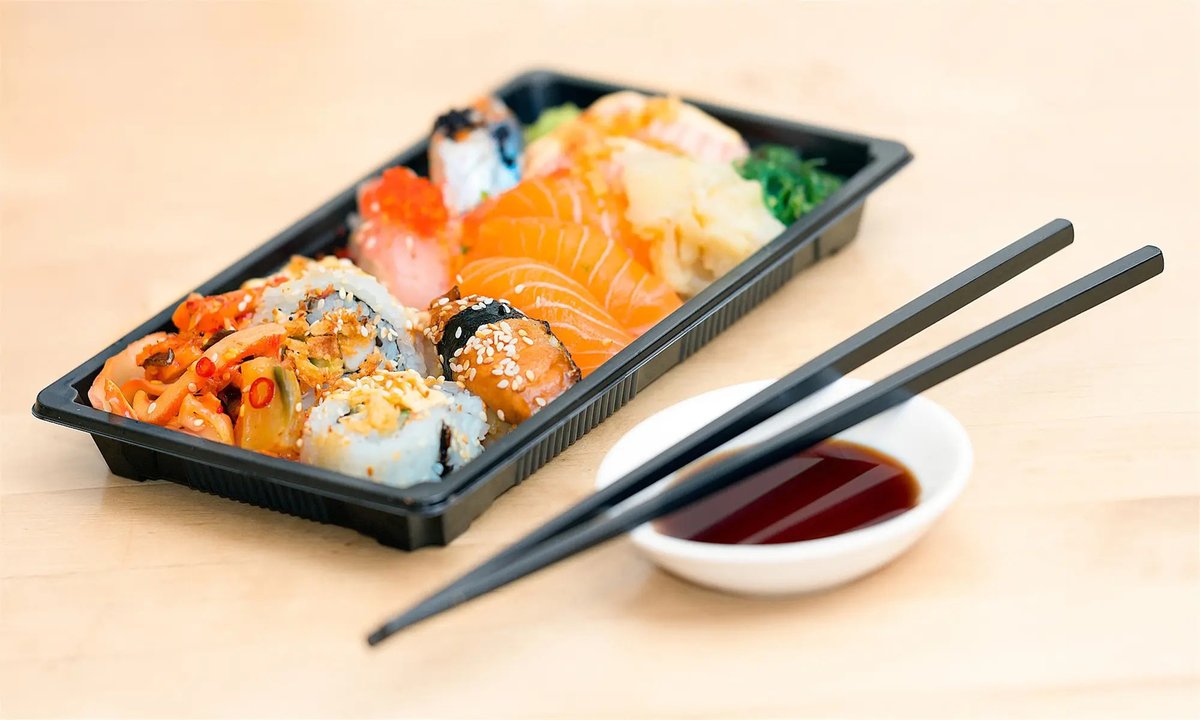 CarhopME's tweet photo. Tokyo Sushi Ramen &amp; Bar is now available for delivery on CarHop.

As the name of the restaurant suggests, they are a delicious sushi and ramen bar. They have an extensive menu that includes raw and cooked sushi, prepared hibachi, ramen and more! https://t.co/3hfGFnOFIm