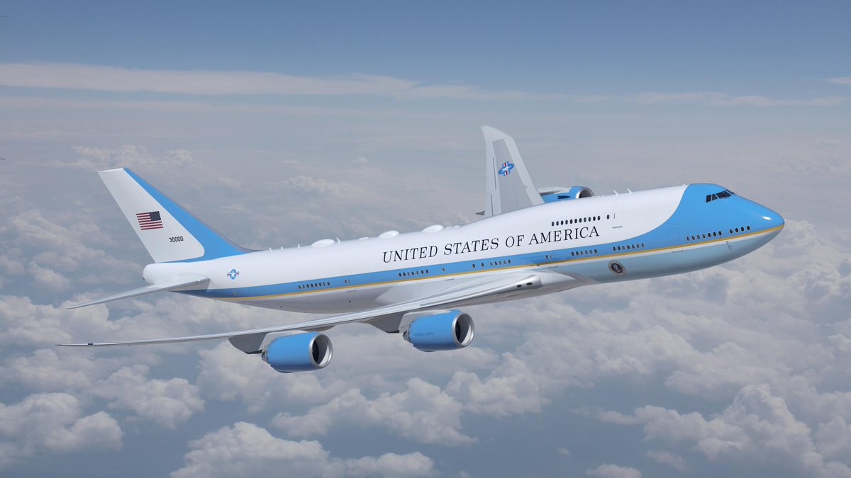 The new official paint design for the 'Next Air Force One' VC-25B aircraft has been selected. The modern design will closely resemble the livery of the current Air Force One, VC-25A.

Release: af.mil/News/Article-D…