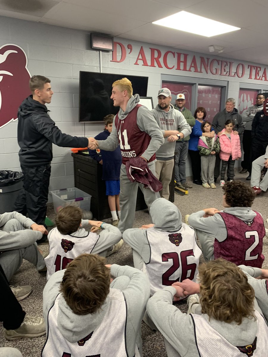 Eve Social Studies tweet media