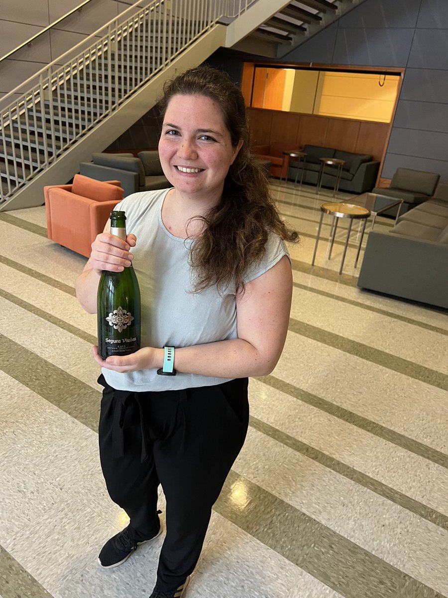 CONGRATS to Meghan on passing orals and becoming a PhD candidate in the Waters Lab!! 🍾🎊🎉