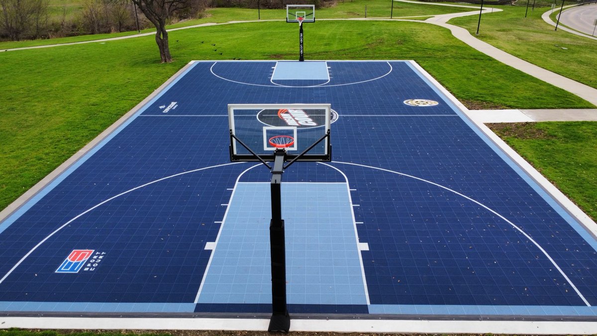 NLCharities's tweet photo. Thank you to Carrollton, TX - City Government for welcoming us back to your community for another Dream Court in partnership with Cov Live. https://t.co/cHOz2bmCX4