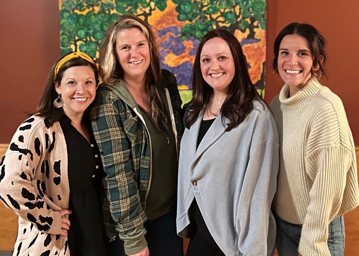 BareaKatie's tweet image. Officially a Waddington grad! Hands down the most impactful and influential professional development I’ve ever engaged in. Thank you @CCLdotORG and @vtprincipals-so much gratitude for this entire experience. #vted #leadership