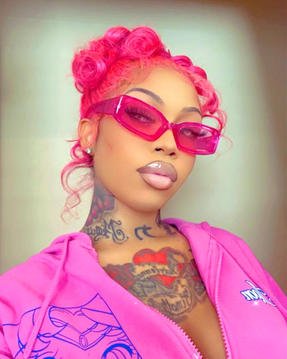 🇩🇴 Morning star on Twitter "Up north y’all got rubi rose but in