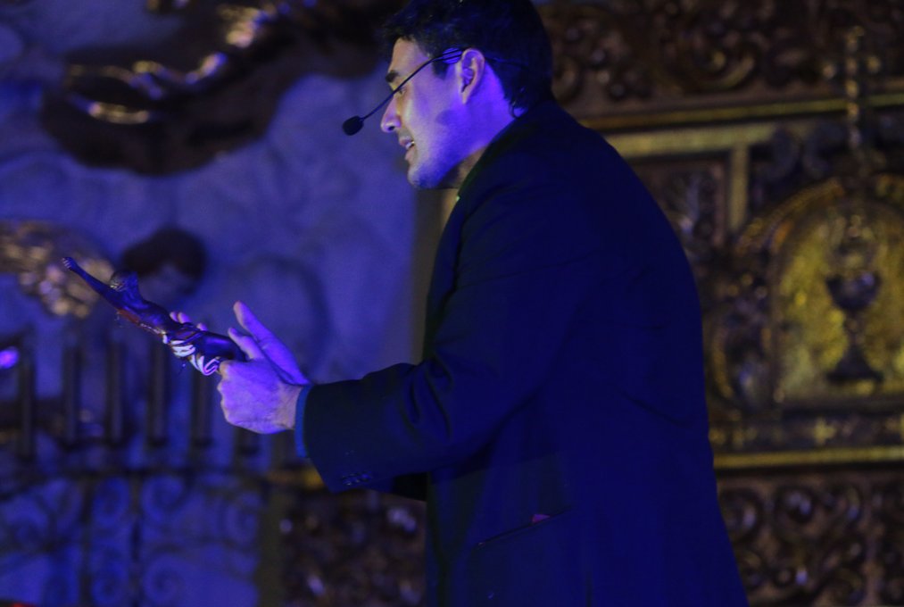 FomArte's tweet photo. En FomArte, estamos muy contentos de haber presentado recientemente la obra de teatro "Mi Cristo Roto" del P. Ramón Cue en la iglesia del "Cielo" el pasado viernes 17 de febrero del 2023. 
https://t.co/W6IHATchm2 https://t.co/cPtJeDr6GJ