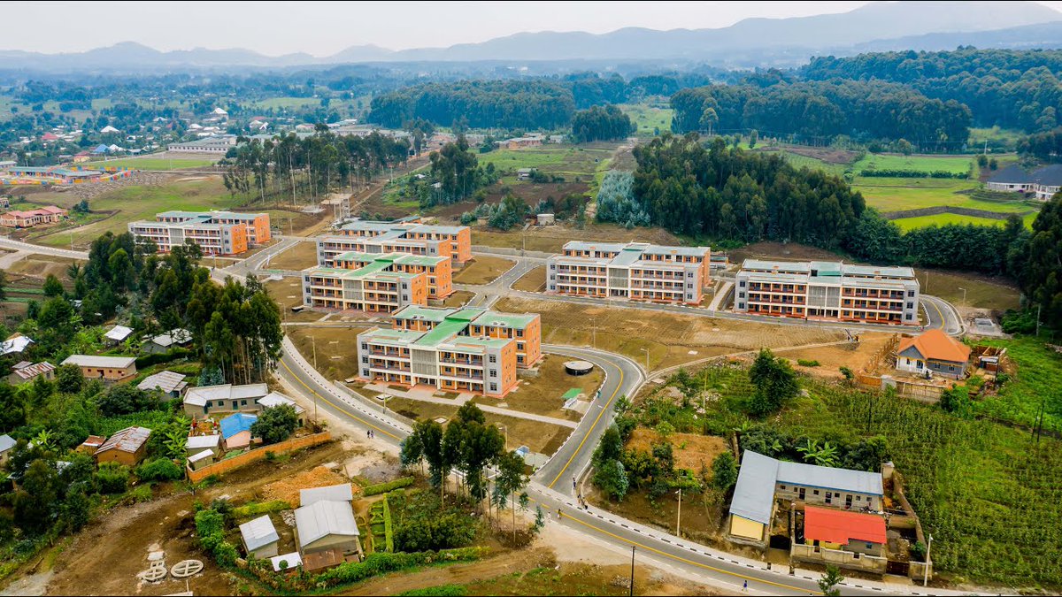 HabumuremyiP's tweet photo. #Rwanda is unique in taking good care of its people: Which country… distributes free dairy cows to its people, builds them decent houses in villages, pays them health insurance, guarantees them free education for 12 years, pays monthly allowance to the elderly? #Ubudasa! https://t.co/BFwiriy87f