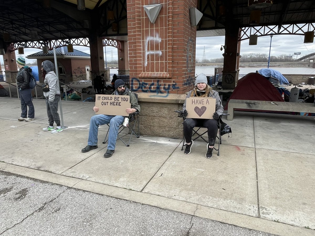 Today the City of St. Louis is moving forward with the decommissioning of the encampment at the riverfront near Laclede’s Landing.