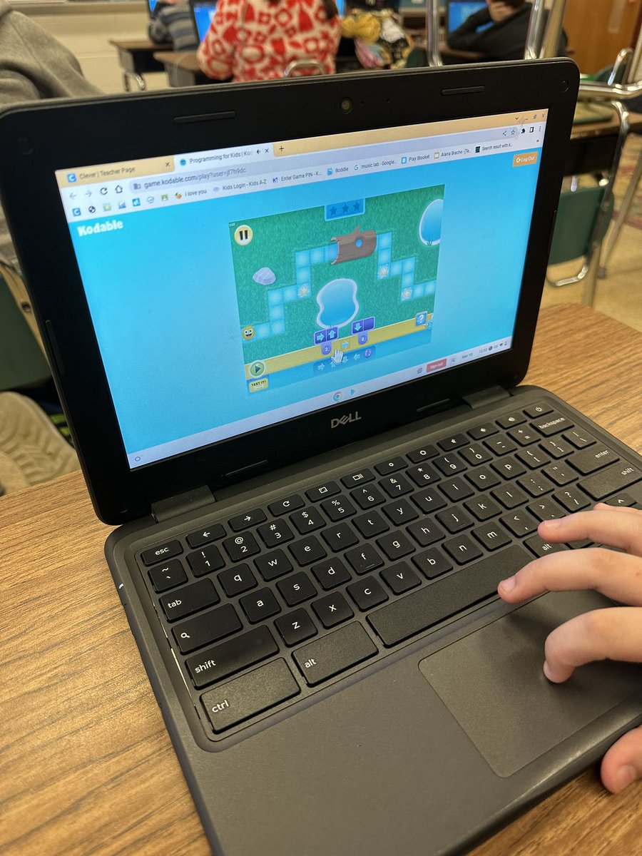 WBcomputersK6's tweet photo. Coding with Kodable! #wbwildcats https://t.co/gkafgHv6U0