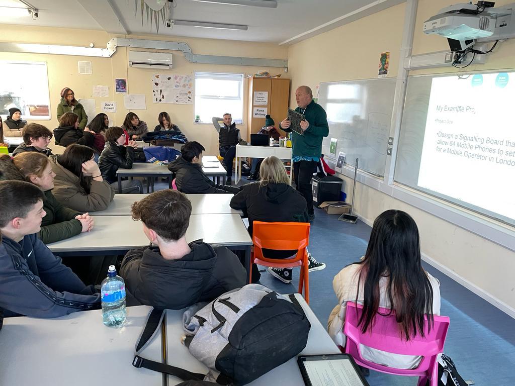 BelmayneEtss's tweet image. Huge thanks to our parents Pat and Aidan for coming in to talk to our #TY students today for #EngineersWeek2023 tha ks to @mmolloy31 for organising