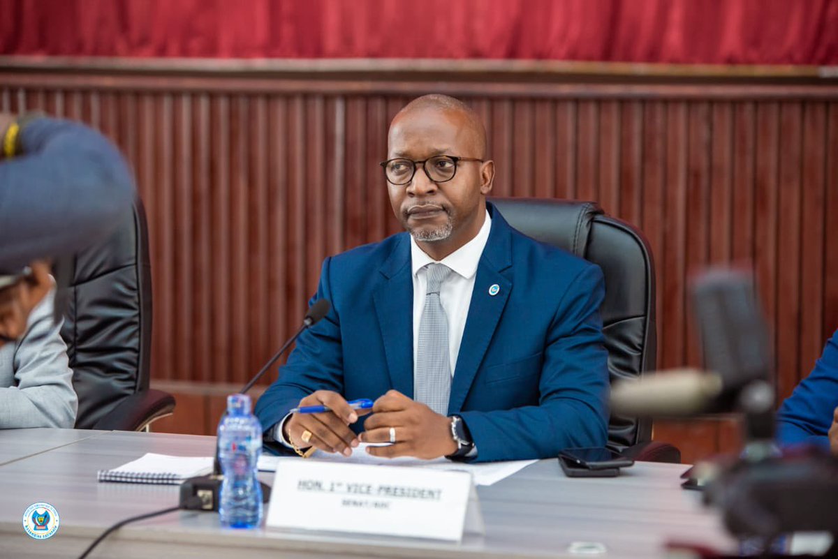 KanyindaPat's tweet photo. L’hon. pdt @CMbosoNkodia à la délégation du Conseil d sécurité de 🇺🇳:

1. L’ONU a des preuves irréfutables de l’agression rwandaise. Le peuple congolais attend de vs des sanctions à son encontre. 
2. Si vs ne ns soutenez pas, coe l’Ukraine, ns serons obligés d’aller voir ailleurs https://t.co/9oeg7kN8qn
