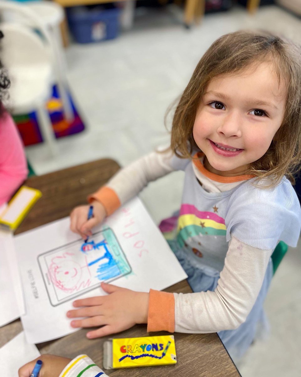 Lenna W. Conrow Early Childhood Learning Center (@lwcschoolnews) on Twitter photo Thank you <a href="/mfornicola1/">Marissa Fornicola</a> for coming to read to us on #SELday 💚
•
•
#lwceclc #lbtogetherwecan #sel #SELfie Thank you <a href="/mfornicola1/">Marissa Fornicola</a> for coming to read to us on #SELday 💚
•
•
#lwceclc #lbtogetherwecan #sel #SELfie